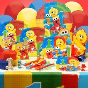 Elmo  Birthday Party Supplies on Sesame Street 1st Birthday Party   Themeaparty