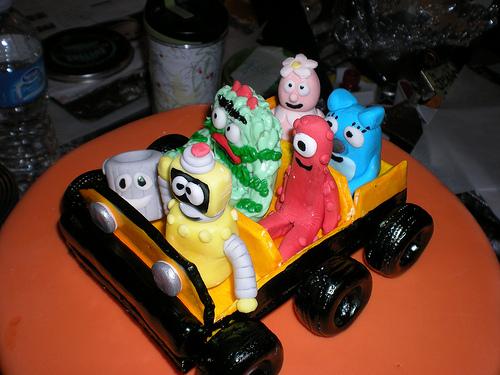 yo gabba gabba cake car